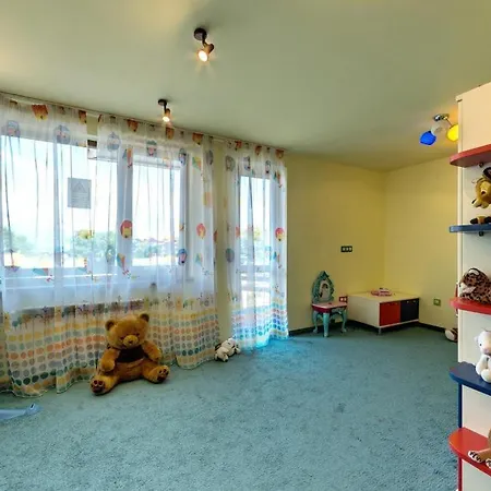 Belvedere Panorama Hotel 4*